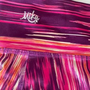 mika yoga leggings